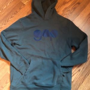 Men's Gap Essential Embroidery Logo Size Medium Very Nice!!